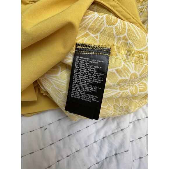 North Face Class V Skort Active Golden Flowers Small Floral Woman’s Yellow - Picture 9 of 9